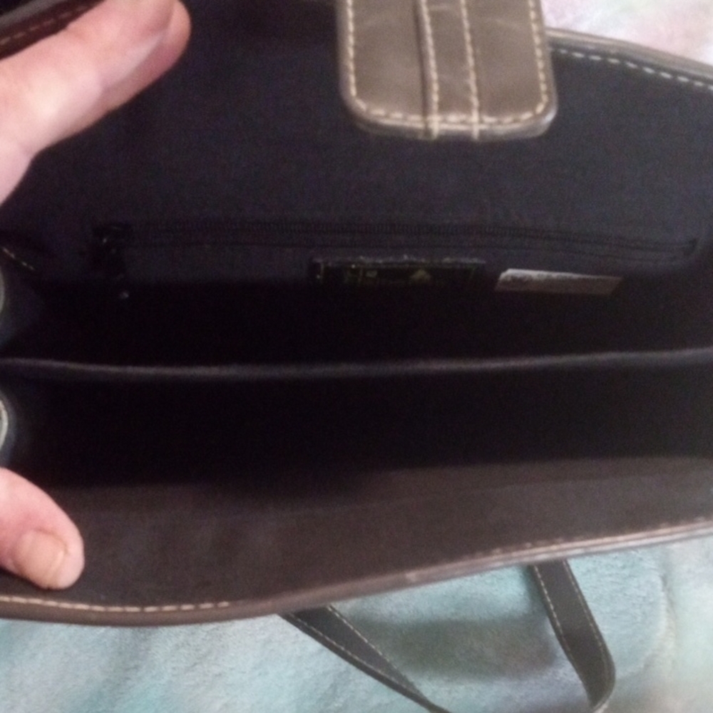 Vintage 1984 Liz Claiborne Brown Crossbody Bag with Geometric Pattern - Picture 7 of 10